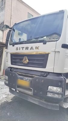 Buy XCMG 72m pump truck Durable Used Concrete Pump Truck for Infrastructure Development Solutions online manufacture