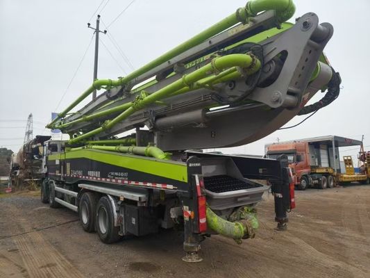 Buy 2020 Zoomlion Used Concrete Pump Truck 56m boom pump With Sitrak Chasis online manufacture