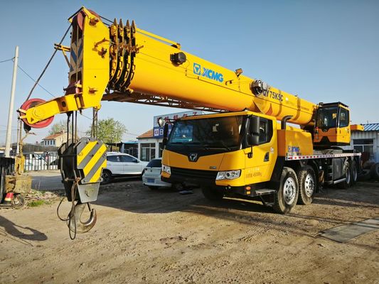 Un buon prezzo. Autogru XCMG 55t affidabile del 2022 in buone condizioni, in vendita in linea